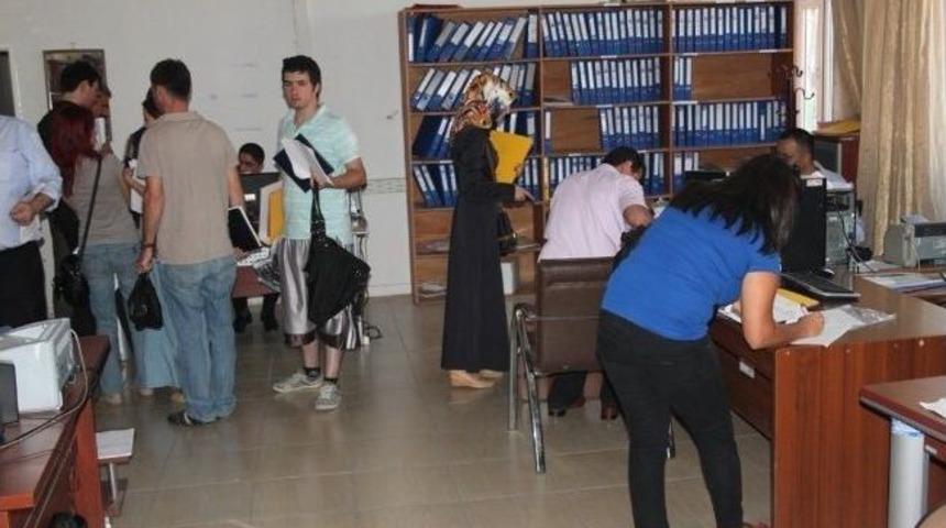 &Ouml;ğretmenler İlk Defa İşlemlerini Atandıkları Yerde Ger&ccedil;ekleştirdi