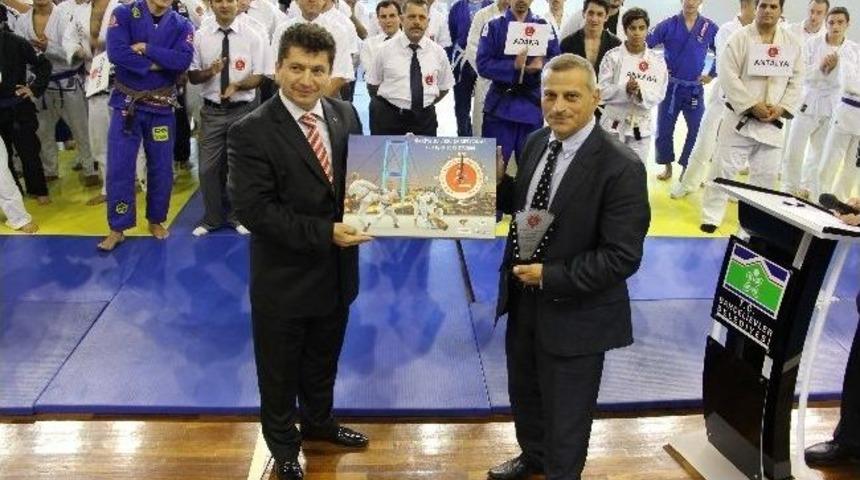 İstanbul&rsquo;da Ju Jitsu T&uuml;rkiye Şampiyonası Yapıldı