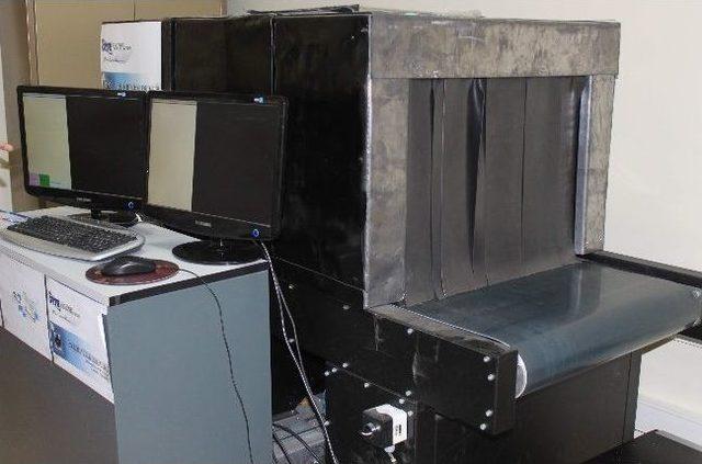 T&uuml;rk M&uuml;hendisler, Kabuklu Kuruyemişleri Sınıflandırabilen X-ray Cihazı Geliştirdi 2