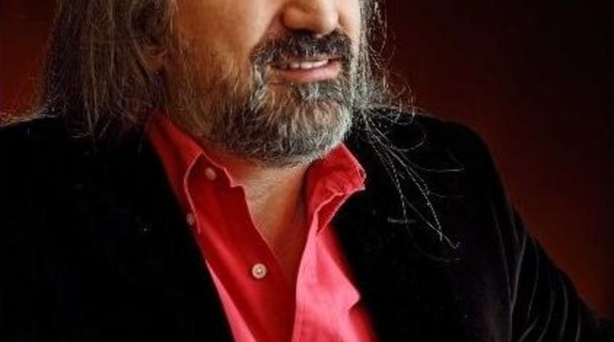 &ldquo;kuzey'in Oğlu" &Ccedil;eşme'de Kurtuluşa Renk Katacak