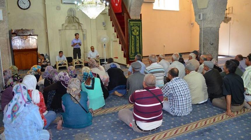 Silifkeli Hacı Adaylarına Seminer Verildi