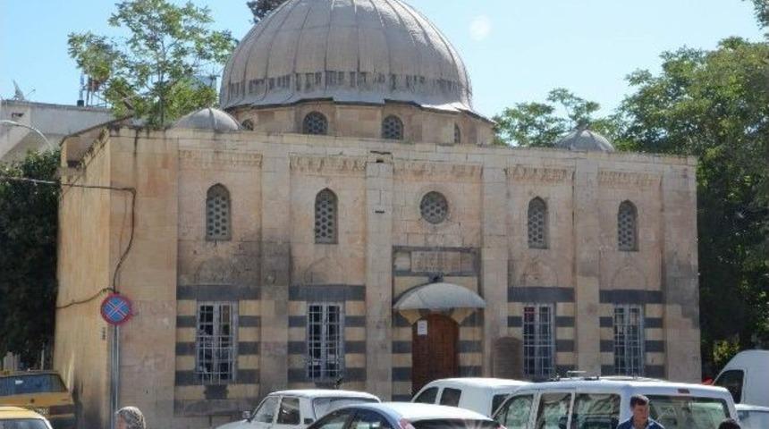 Mevlevihane, Restorasyon Yapılacağı İ&ccedil;in İbadete Kapatıldı