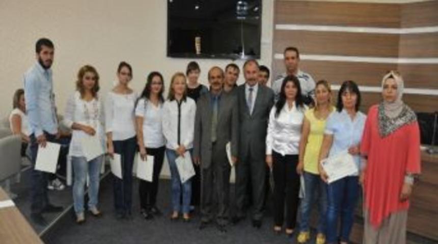 Meslek Edindirme Kursları Kursiyerleri Sertifikalarını Aldı