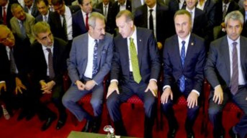 Başbakan Erdoğan: Gen&ccedil;lere, Darbe D&ouml;nemlerini Iyi Anlatmak Gerekiyor