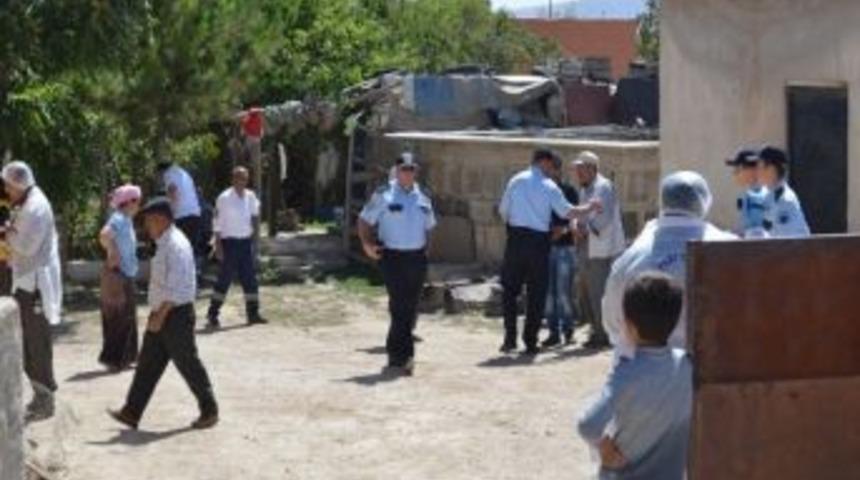 Niğde'de 15 Yaşındaki &Ccedil;ocuk İntihar Etti