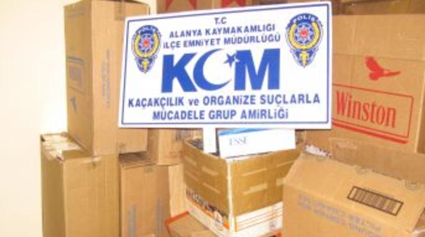 Alanya'da 100 Bin Lira Değerinde Ka&ccedil;ak Sigara Ele Ge&ccedil;irildi