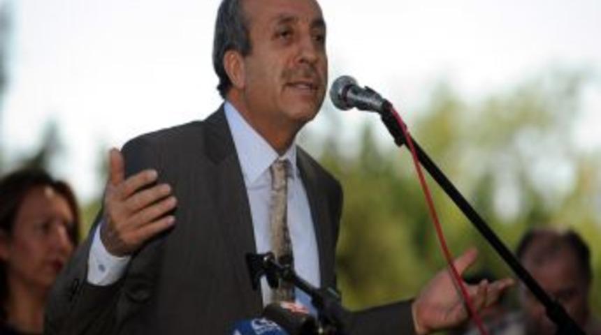 Bakan Eker A&ccedil;ıkladı; Kurban I&ccedil;in Canlı Hayvan Ithalatı Yapılmayacak