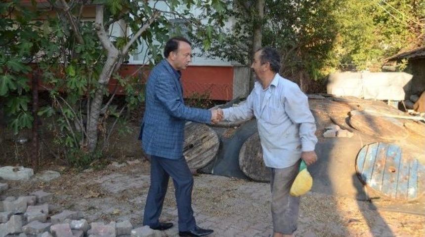 Kartepe'de Parke Yama &Ccedil;alışmaları S&uuml;r&uuml;yor