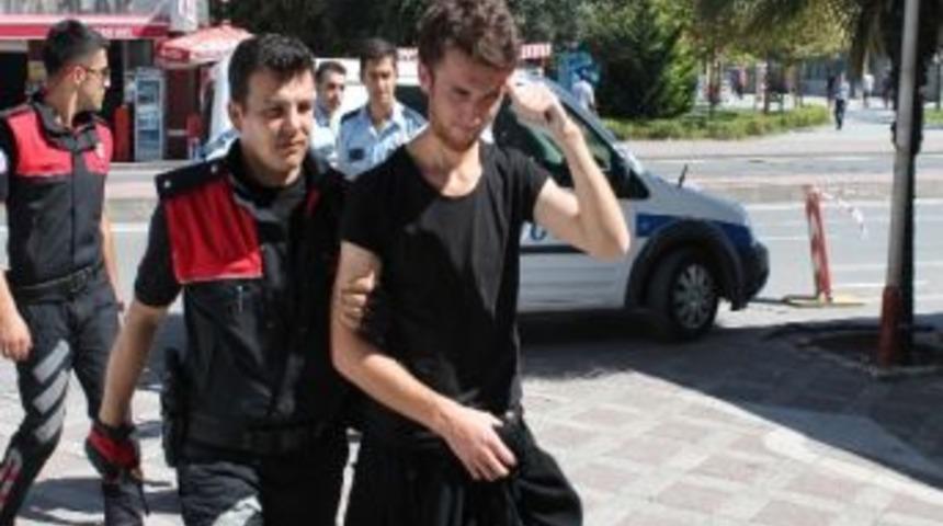 Kara &Ccedil;arşaflı Hırsızlık Zanlısı Yakalandı