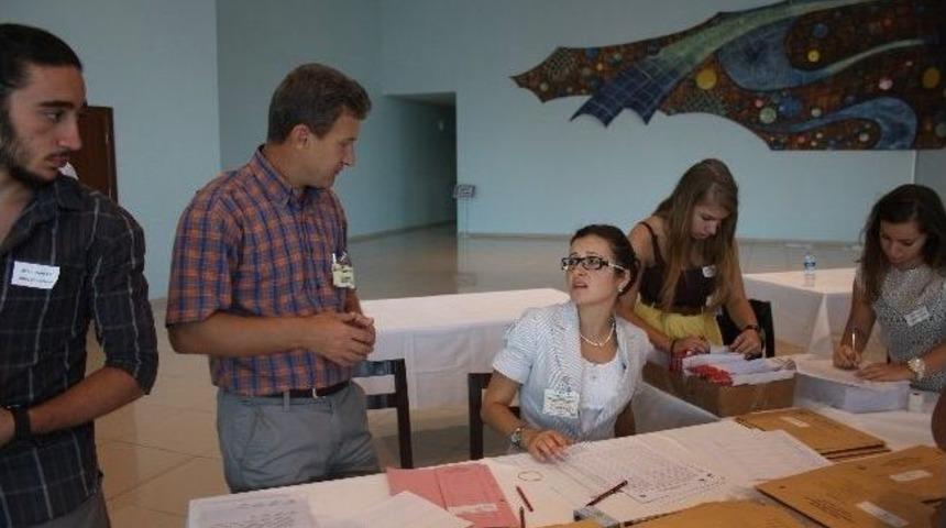 Edirne'de &Uuml;niversiteliler Harcamalarını Kamp&uuml;s Kartla Yapacak