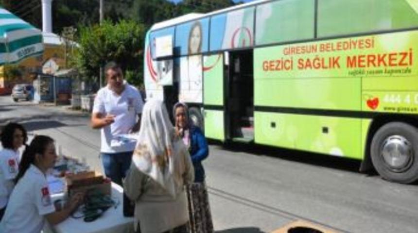 &Uuml;cretsiz Gezici Sağlık Merkezi Mahallelerde Hizmet &Uuml;retiyor
