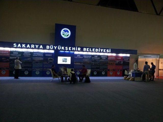 Sakarya B&uuml;y&uuml;kşehir Belediyesi T&uuml;mexpo Fuarına Katıldı 1