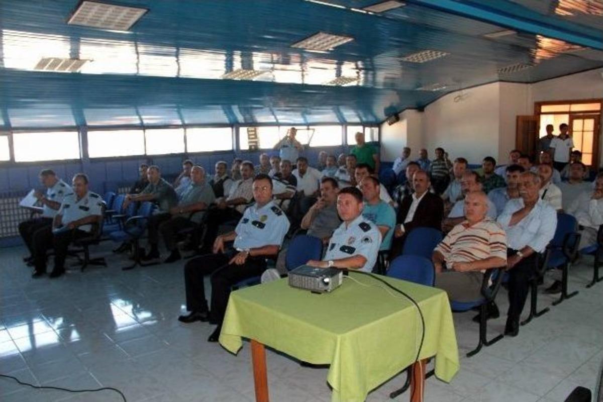 Servis Şof&ouml;rleri Bilgilendirme Toplantısı