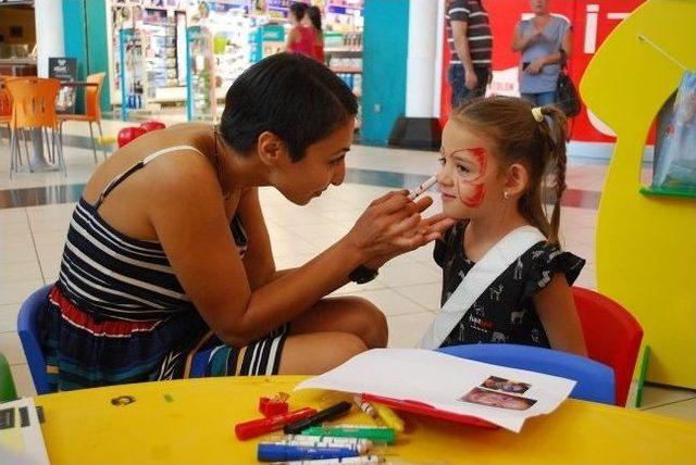 Deepo Outlet’te Okula Dönüş Etkinlikleri Başladı