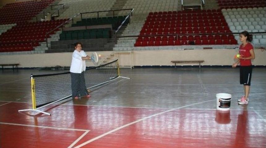 Devrek Toplum Sağlık Merkezinden Yetişkinlere Y&ouml;nelik Spor Faaliyeti