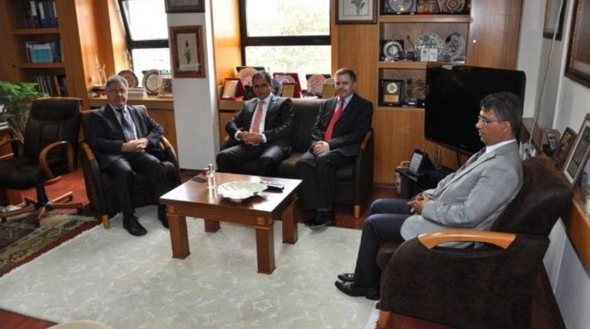 Uşak &Uuml;niversitesi&rsquo;nden Ankara Ziyareti