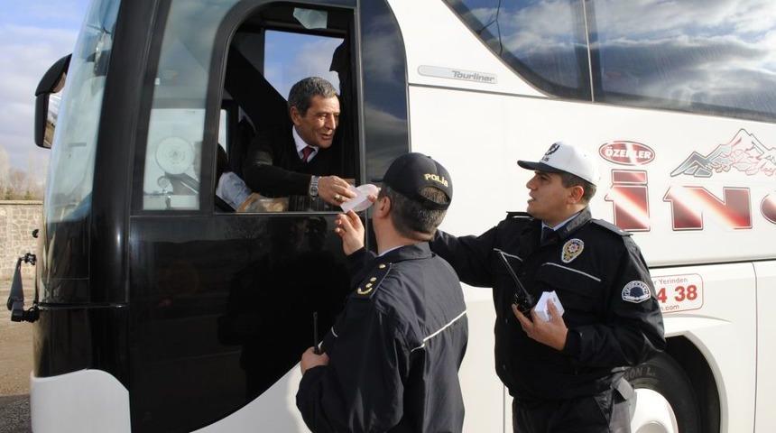 Kırıkkale'de Kaza Riski Y&uuml;ksek Yollar Belirlendi