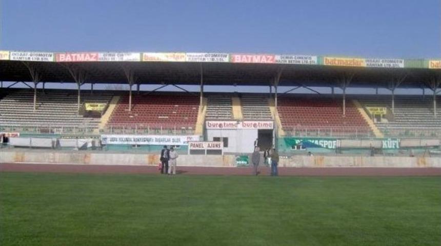 Sel&ccedil;uklu Ma&ccedil;ı Atat&uuml;rk Stadı&rsquo;nda