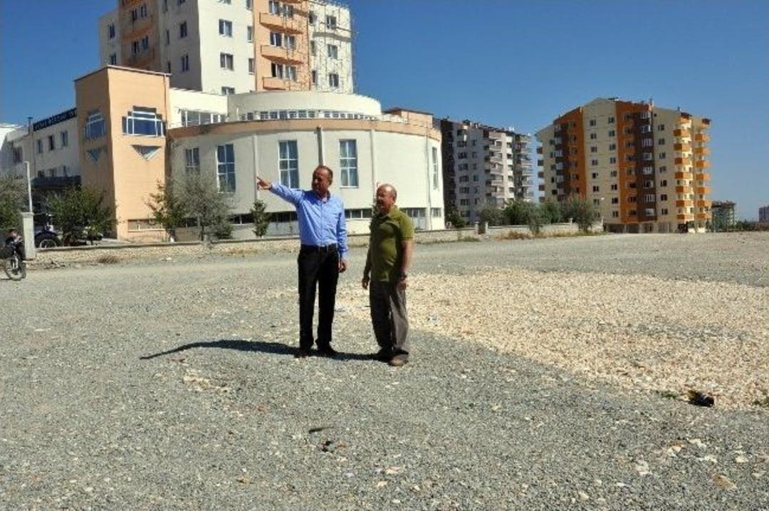 Başkan Top&ccedil;uoğlu, Dozer Kullandı