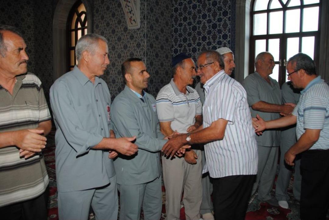 Manavgat'ın 115 Hacı Adayından En K&uuml;&ccedil;&uuml;ğ&uuml; 8 Yaşında