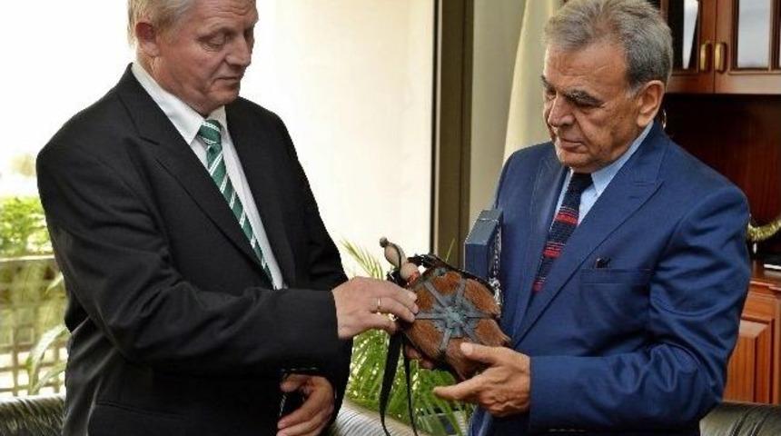 Kocaoğlu, Macar Mevkidaşını Ağırladı