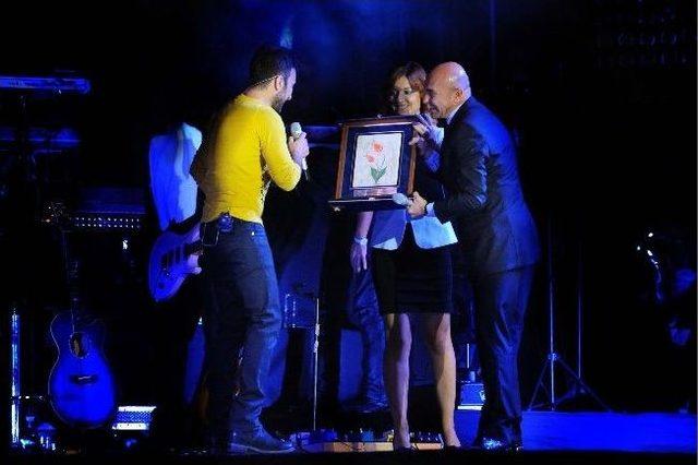 Megastar, Artık "sakinşehir"in Hemşehrisi 1