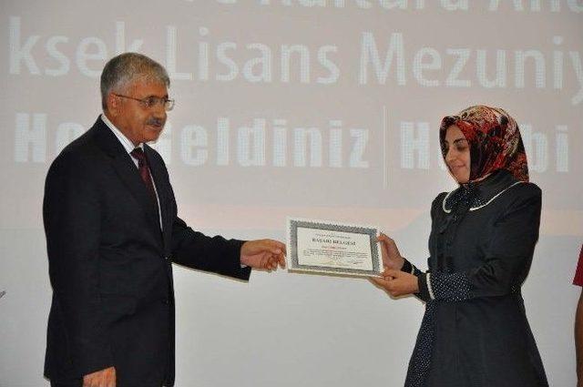 Mş&uuml;&rsquo;de Mezuniyet T&ouml;reni 1