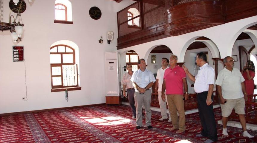 Baykal'dan Karaburun'a S&uuml;rpriz Ziyaret