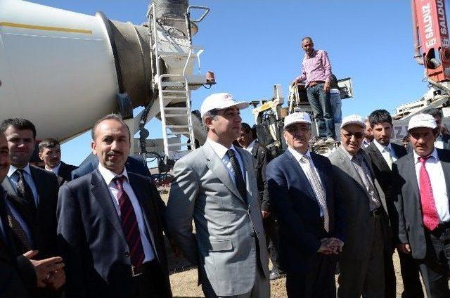 Sarıkamış&rsquo;ta S&uuml;t &Uuml;retim Tesisinin Temeli Atıldı 1