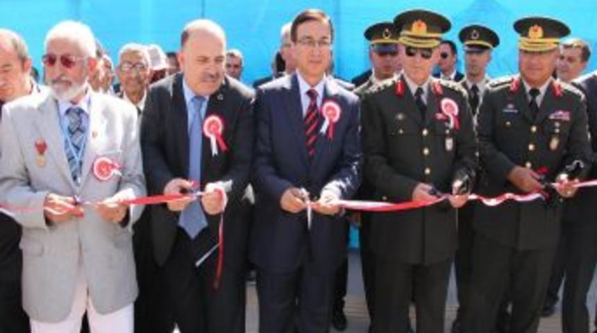 &lsquo;G&ouml;ky&uuml;z&uuml;nden Polatlı&rsquo; Fotoğrafları Sergilendi