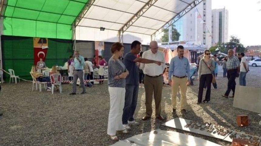 Kazım Kurt Pişmiş Toprak Sempozyumu Alanında