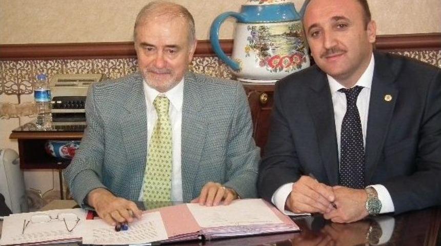 G&uuml;ral Porselen&rsquo;de Toplu İş S&ouml;zleşmesi Sevinci