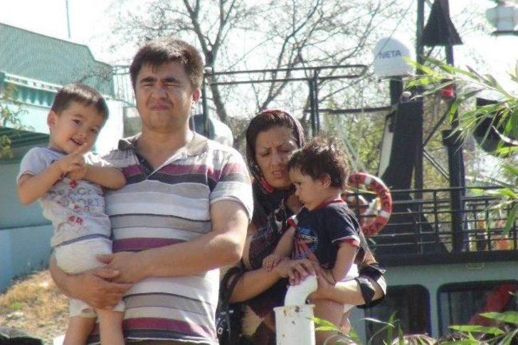 Mültecilerin Hayalleri Beş Mil Açıkta Sona Erdi G1