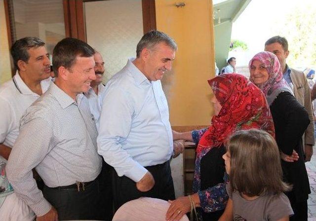 Başkan To&ccedil;oğlu G&uuml;neşler Mahallesi Sakinleri İle Bir Araya Geldi 2