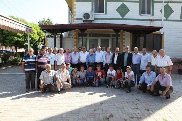 Başkan To&ccedil;oğlu G&uuml;neşler Mahallesi Sakinleri İle Bir Araya Geldi 3