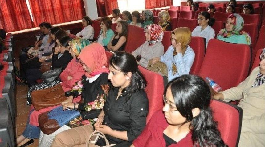 Kozan'da 71 Aday &Ouml;ğretmen İ&ccedil;in Seminer Verildi