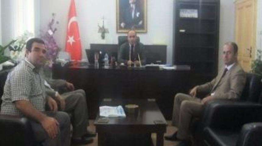 Şanlıurfa Şehit Aileleri Derneği&rsquo;nden Suru&ccedil; Kaymakamı &Ccedil;ift&ccedil;i'ye Ziyaret