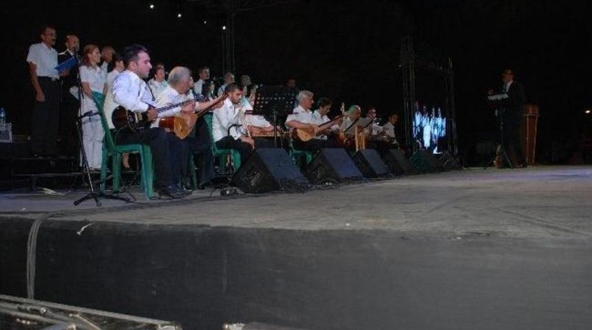 Soma Musiki Derneği Mest Etti