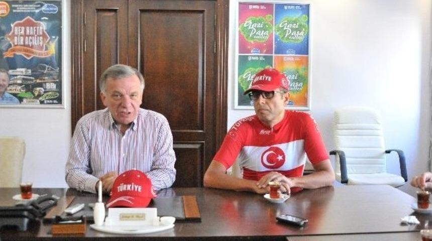 Yalovalı Bisiklet&ccedil;iler D&uuml;nya Şampiyonasında T&uuml;rkiye&rsquo;yi Temsil Edecek