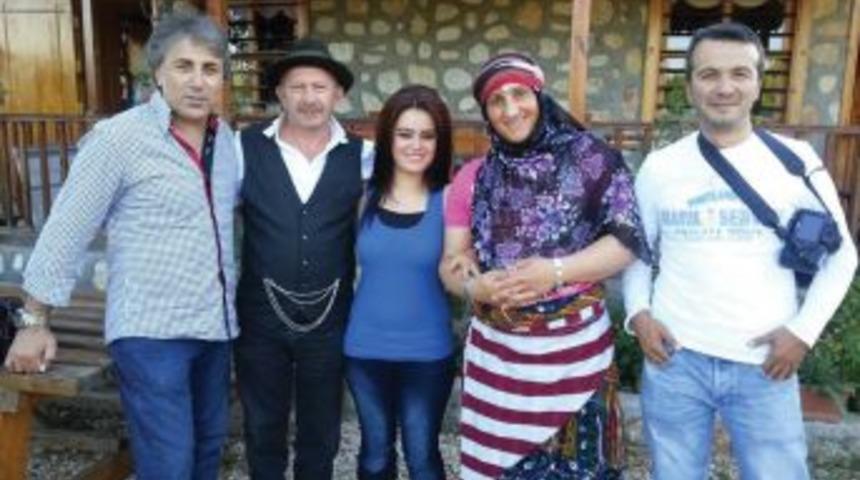 Nuray Aksoy, Orhangazi&rsquo;de Klip &Ccedil;ekti