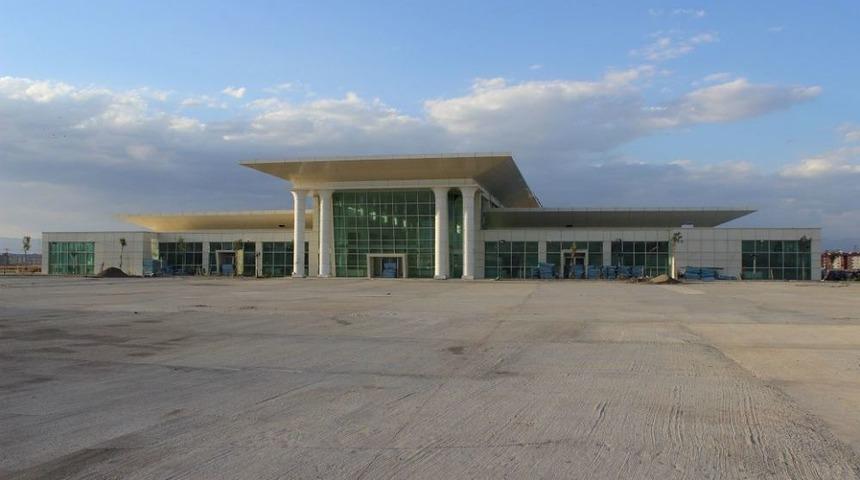 Belediye Başkanı Arslan, Yeni Otogarda Esnafla Buluştu
