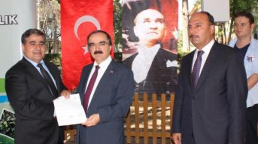 Hijyen Eğitimi Alan Kantincilere Sertifikaları Verildi