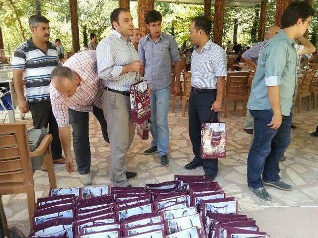Başkan Yazıcı Yeni Atanan &Ouml;ğretmenlere Akyazı&rsquo;yı Tanıttı 3