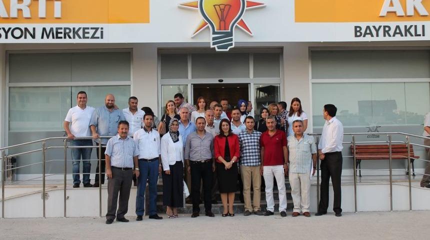 İzmir Milletvekili Nesrin Ulema: Toma'ların &Ouml;n&uuml;nde CHP&rsquo;nin Ne Işi Var?