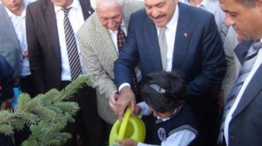 Bakan Eroğlu Muş'ta