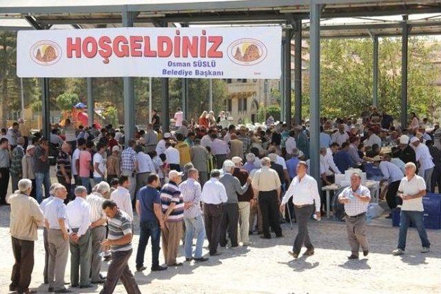 U&ccedil;hisar Kapalı Pazar Yeri Ve Meydanı Dualarla A&ccedil;ıldı 2