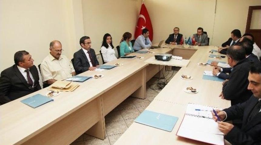 Ahika 2013 Yılı Doğrudan Faaliyet Desteği Programı S&ouml;zleşmeleri İmzalanıyor