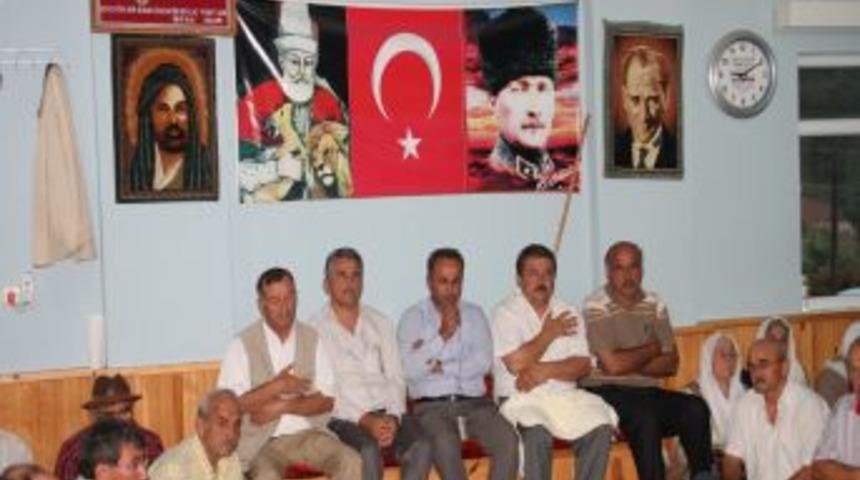 Cami Ve Cemevi Birarada, 15 Yıldır Aynı &Ccedil;atı Altında Ibadet Yapıyorlar