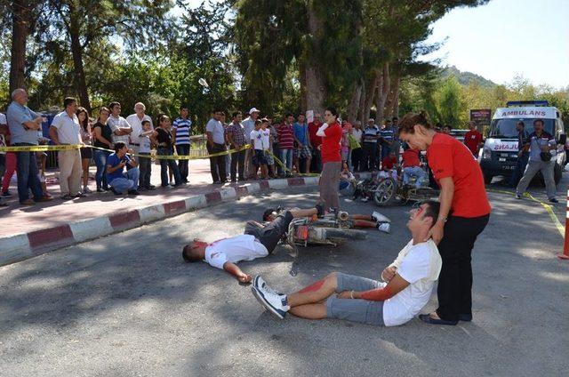 Silifke de Ilk Yardım Tatbikatı 1