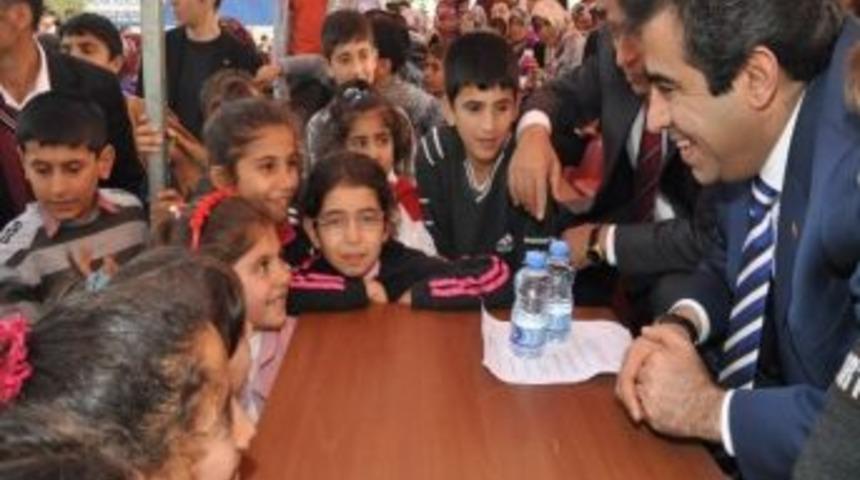 Vali G&uuml;zeloğlu'nun 'ilk&ouml;ğretim Haftası' Mesajı